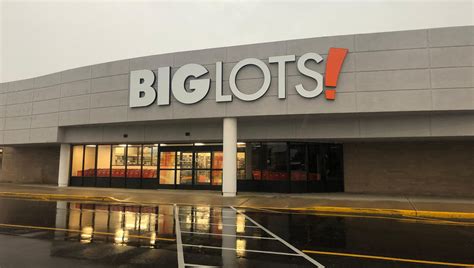 Big lots owensboro ky - Location of Owensboro in Daviess County, Kentucky. / 37.75778°N 87.11833°W / 37.75778; -87.11833. Owensboro is a home rule-class city [4] in and the county seat of [5] Daviess County, Kentucky, United States. It is the fourth-most populous city in the state. Owensboro is located on U.S. Route 60 and Interstate 165 about 107 miles (172 ... 